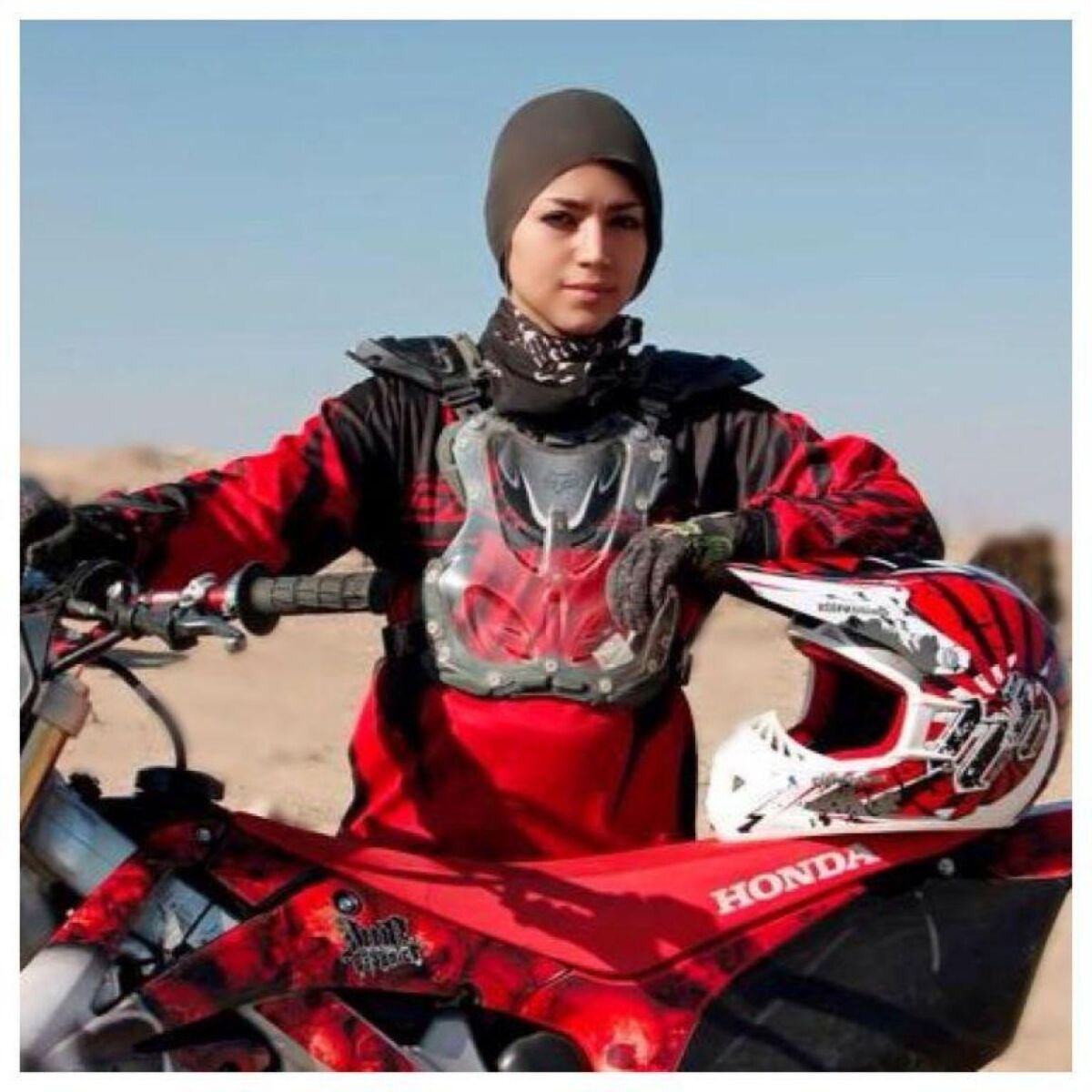 Iranian woman motorcycle racer
